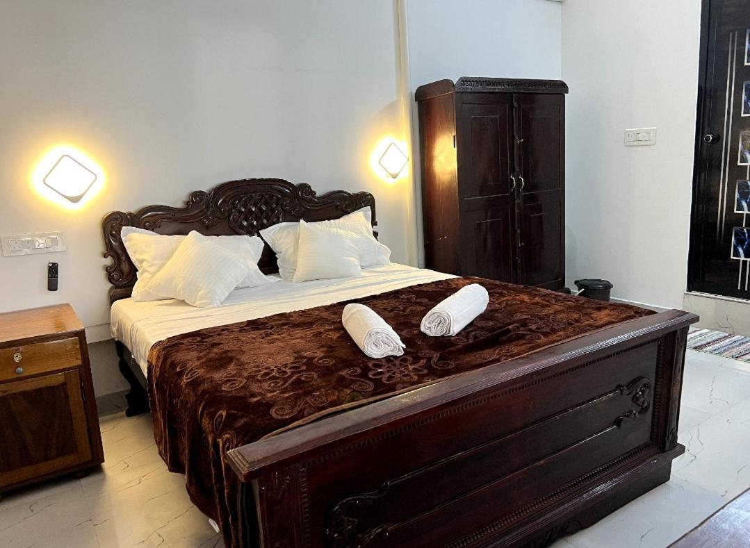 Marari Blue Whale Beach House Alappuzha Eksteriør billede