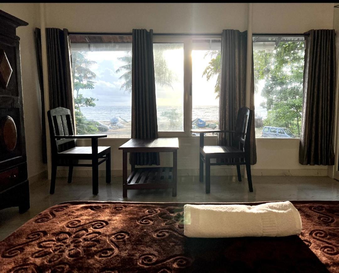 Marari Blue Whale Beach House Alappuzha Eksteriør billede