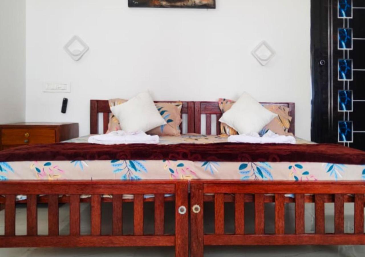 Marari Blue Whale Beach House Alappuzha Eksteriør billede