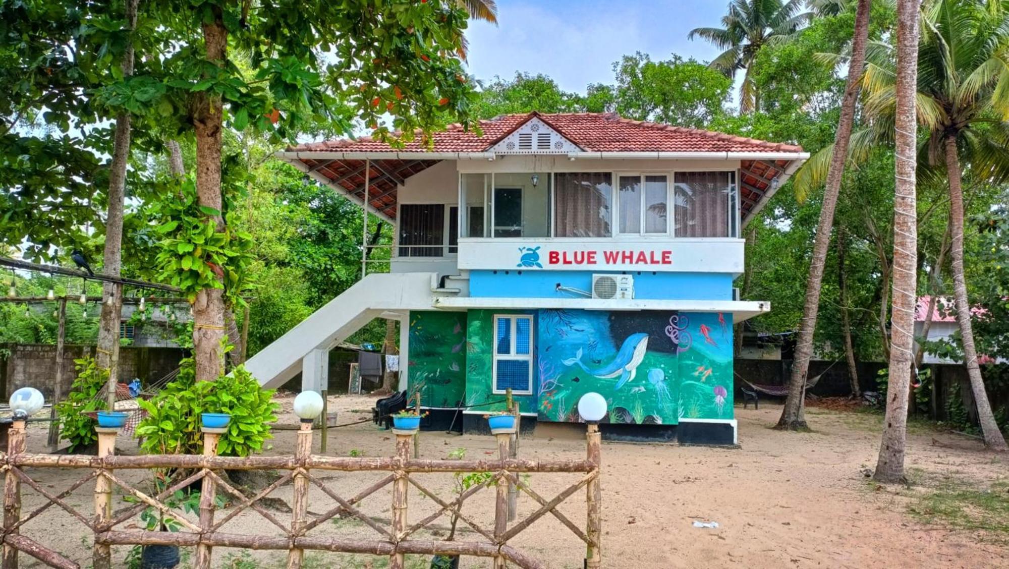 Marari Blue Whale Beach House Alappuzha Eksteriør billede