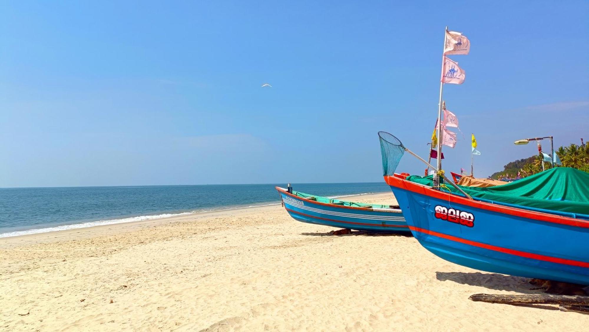 Marari Blue Whale Beach House Alappuzha Eksteriør billede